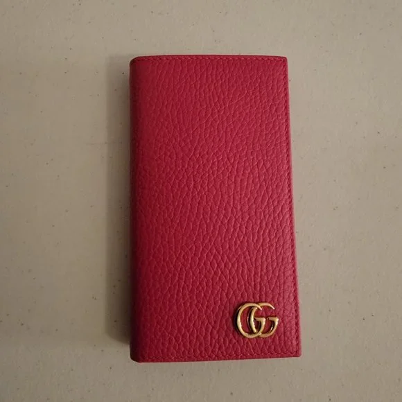 Authentic Gucci GG Marmont iphone 7/8 Wallet Case - Picture 1 of 7